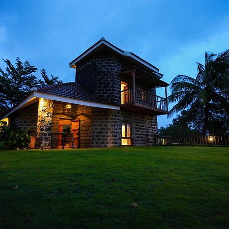 Nisarg Resort Колхапур Экстерьер фото